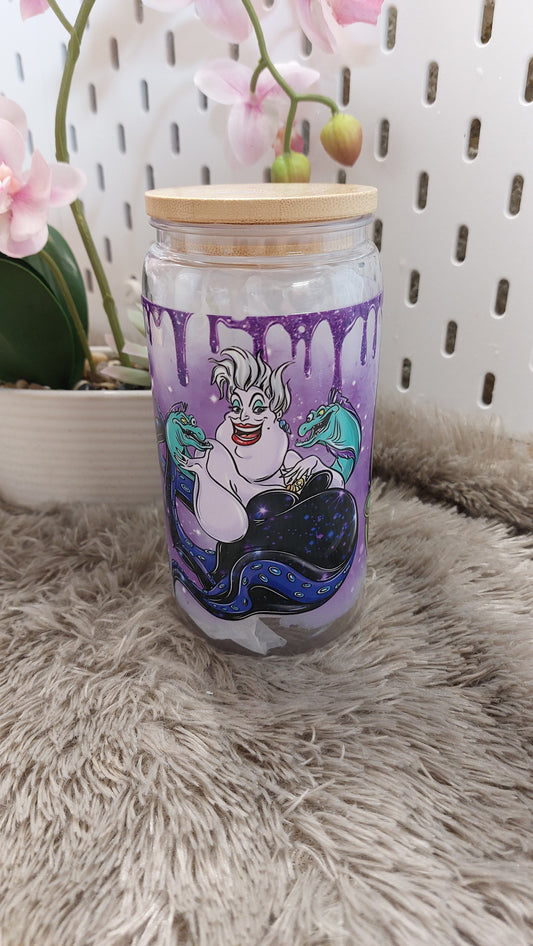 Gobelet méchante iconique – édition sombre & magique 🖤✨