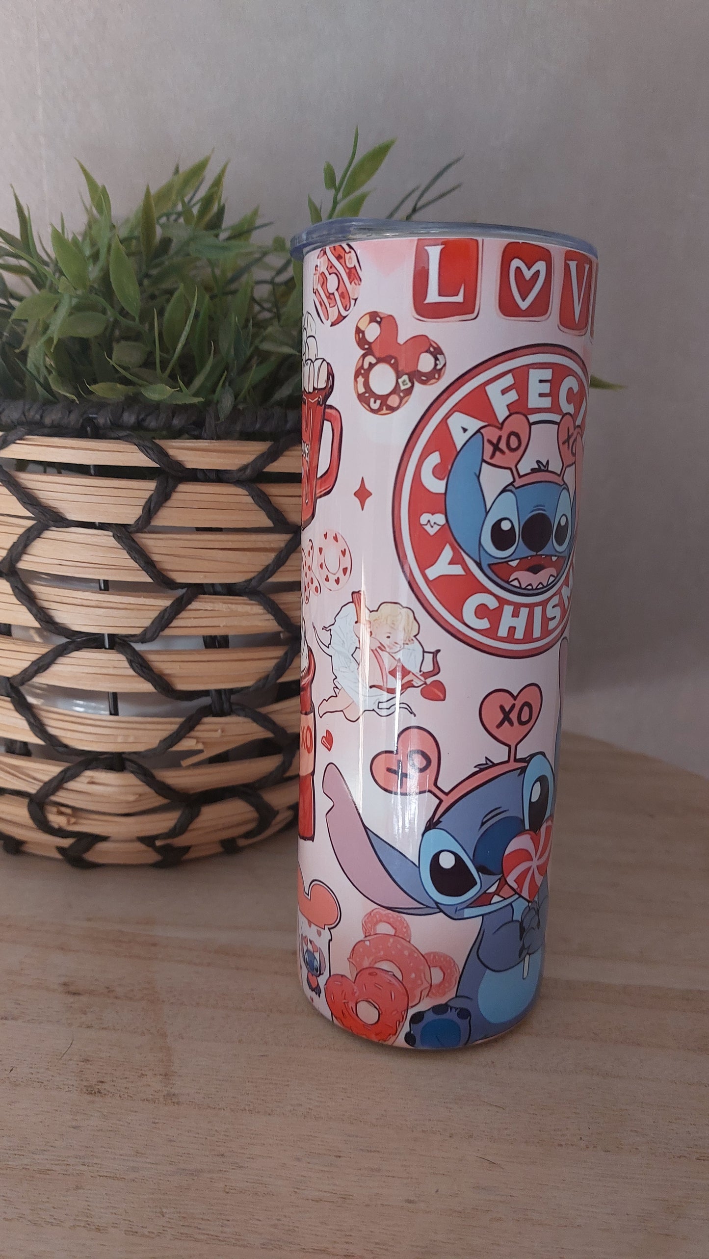 Gobelet isotherme Cafecito y chisme – Créature bleue