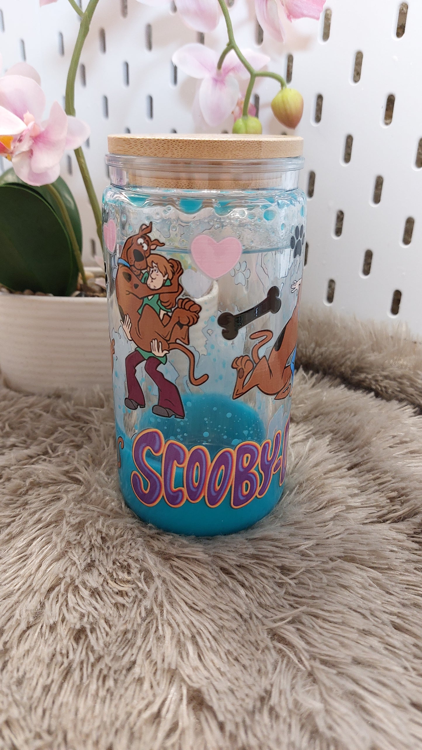 Gobelet double paroi effet lampe à lave bleu – style rétro cartoon